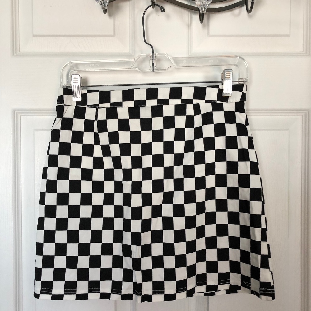 Checkered Skirt - Picture 2 of 5